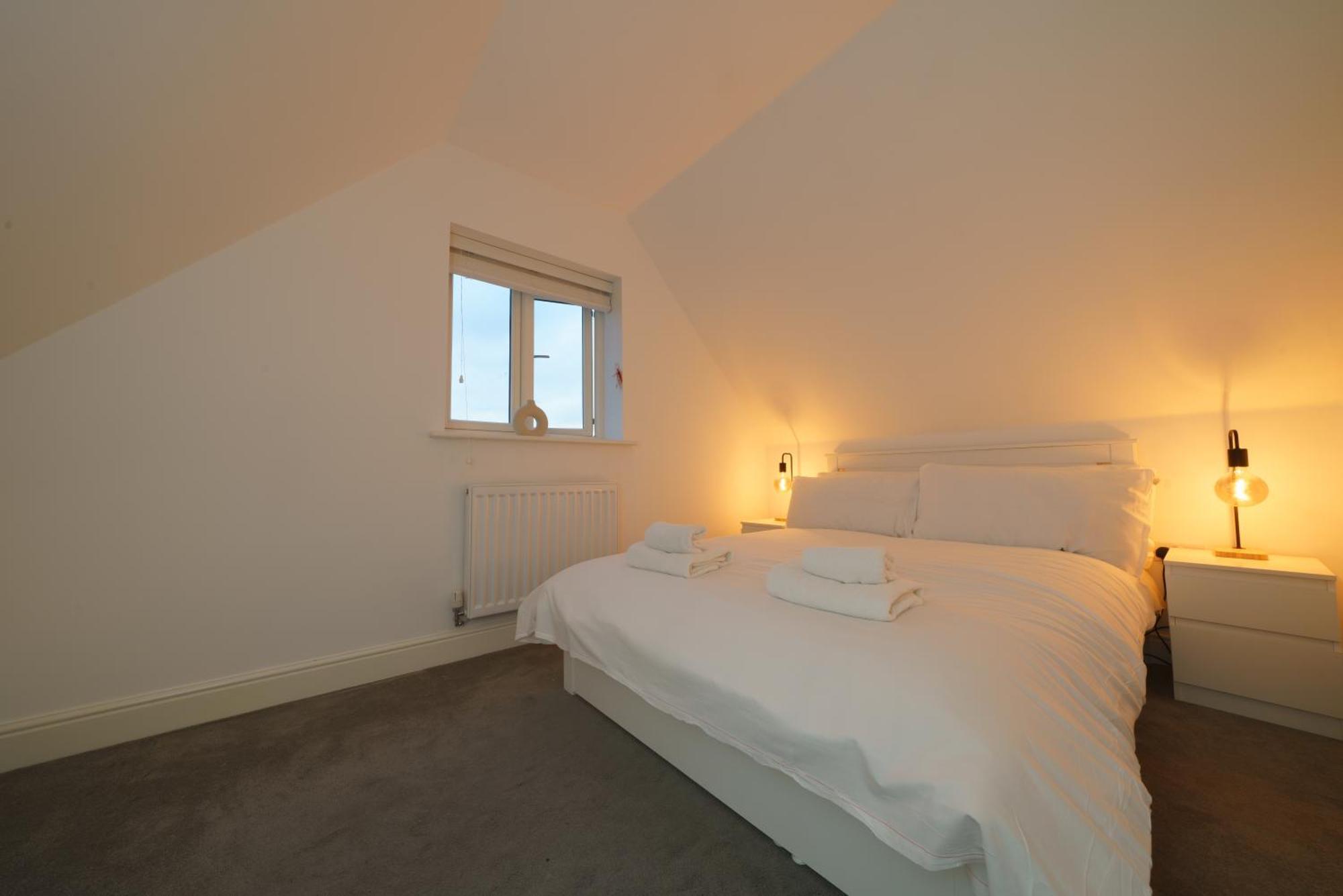 Riverside Haven In Woodbridge Extérieur photo