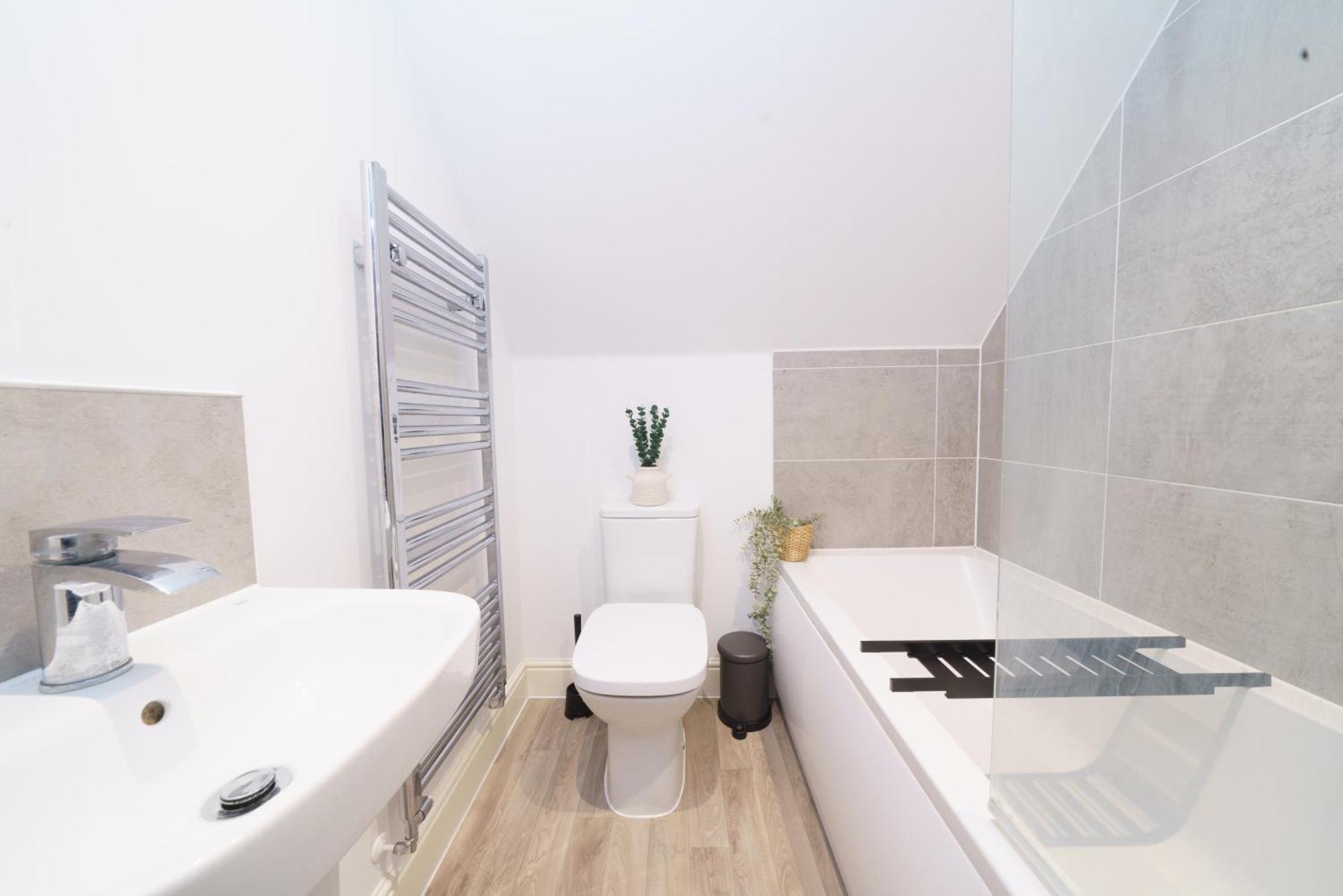 Riverside Haven In Woodbridge Extérieur photo
